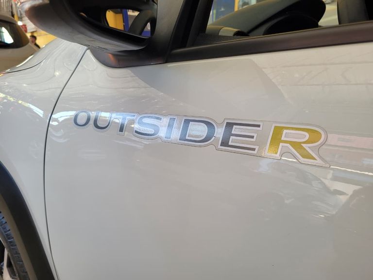 Renault KWID OUTSIDER 1.0 Flex 12V 5p Mec.
