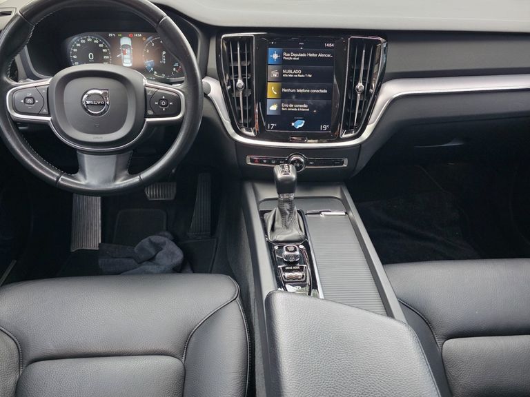 Volvo S60 T-4 MOMENTUM 2.0 190cv 4p