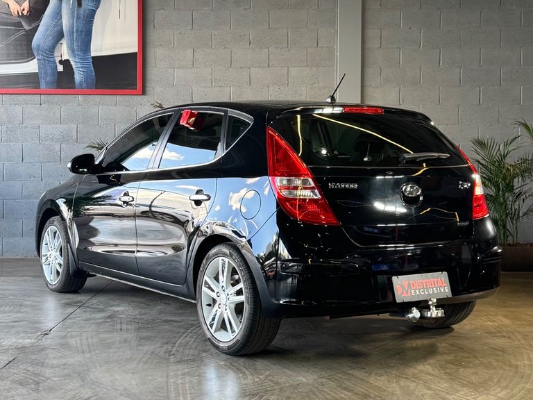 Hyundai i30 2.0 16V 145cv 5p Aut.