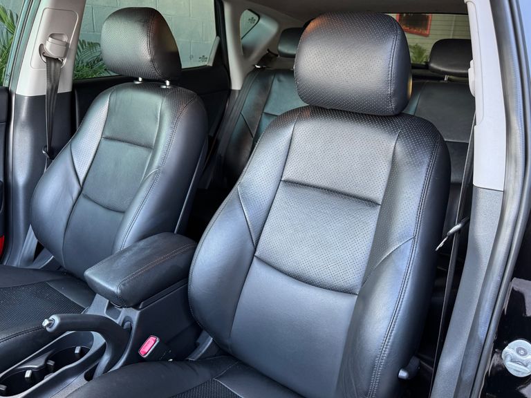 Hyundai i30 2.0 16V 145cv 5p Aut.