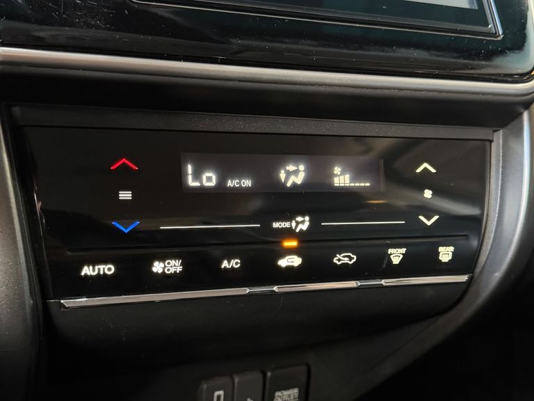 Nissan Sentra SL 2.0 FlexStart 16V Aut.