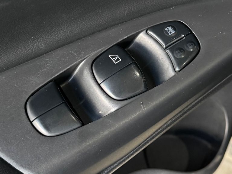 Nissan Sentra SL 2.0 FlexStart 16V Aut.