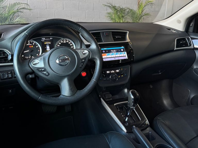 Nissan Sentra SL 2.0 FlexStart 16V Aut.