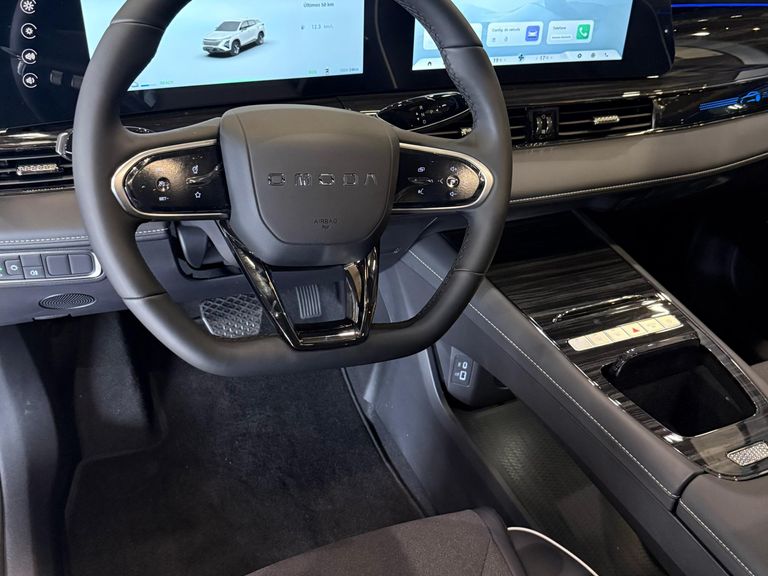 Omoda Luxury 1.TB FWD