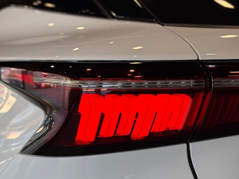 Omoda Luxury 1.TB FWD