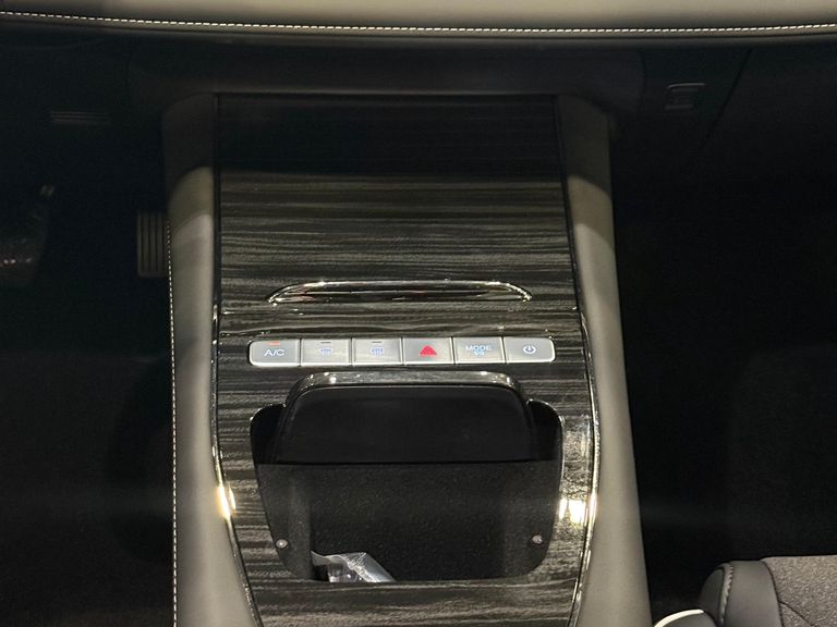 Omoda Luxury 1.TB FWD