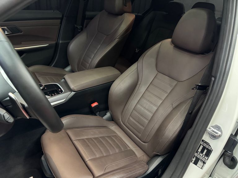 BMW 320iA 2.0 TB M Sport A.Flex/M.Sport 4p