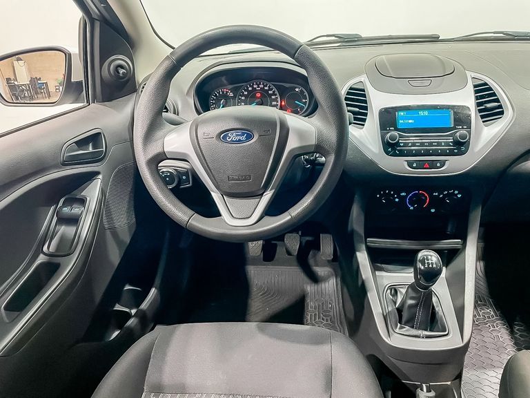 Ford Ka 1.5 Sedan SE 12V Flex 4p Mec.