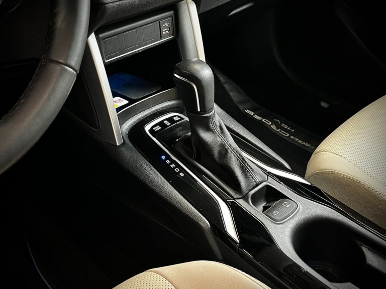 Toyota Corolla Cross XRX 1.8 16V Aut. (Híbrido)