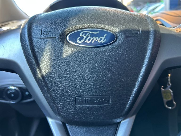 Ford Ka 1.0 SE/SE Plus TiVCT Flex 5p
