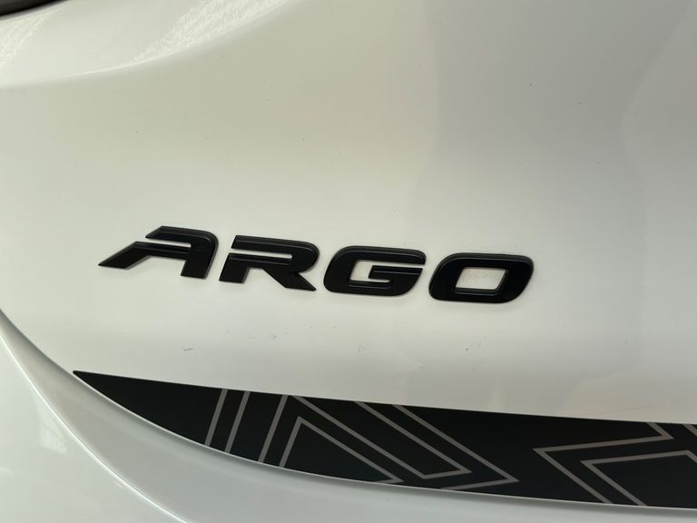Fiat ARGO TREKKING 1.3 8V Flex