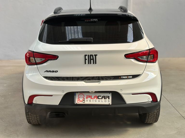Fiat ARGO TREKKING 1.3 8V Flex