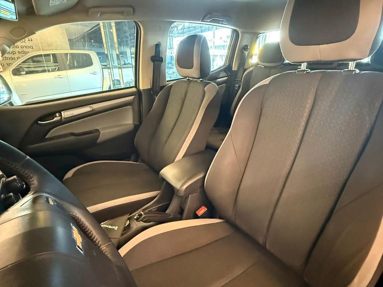Chevrolet S10 Pick-Up LT 2.8 TDI 4x4 CD Diesel Aut