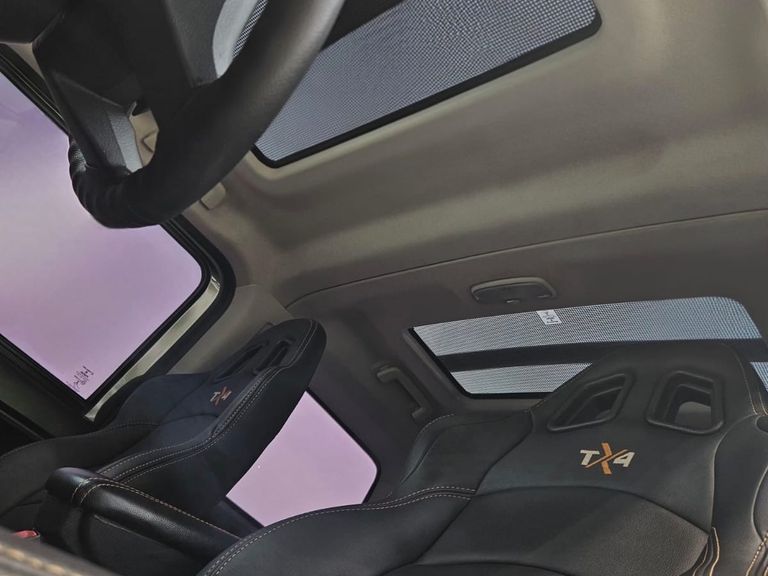 Troller T-4 TRAIL 4x4 3.2 Tdi Cap. Ríg. Diesel