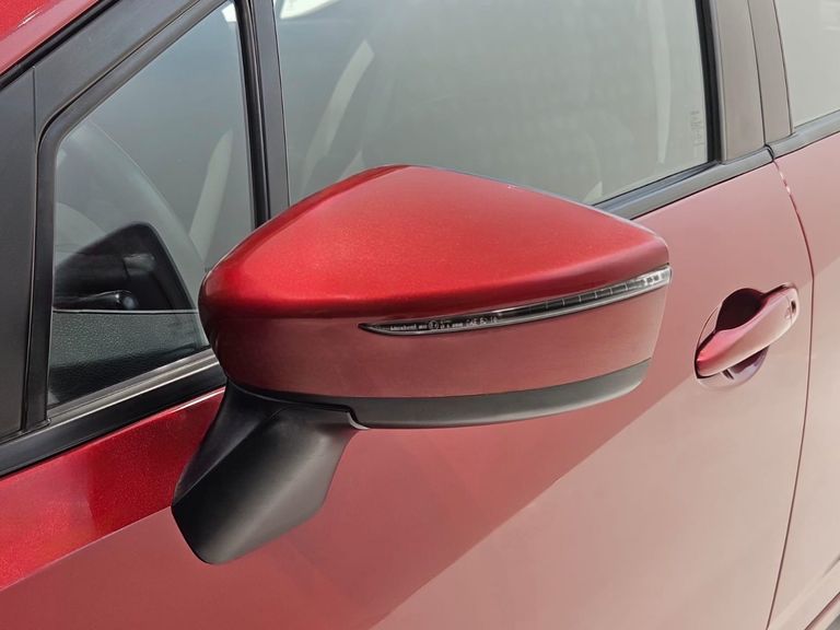 Nissan VERSA Advance 1.6 16V Flex Aut.