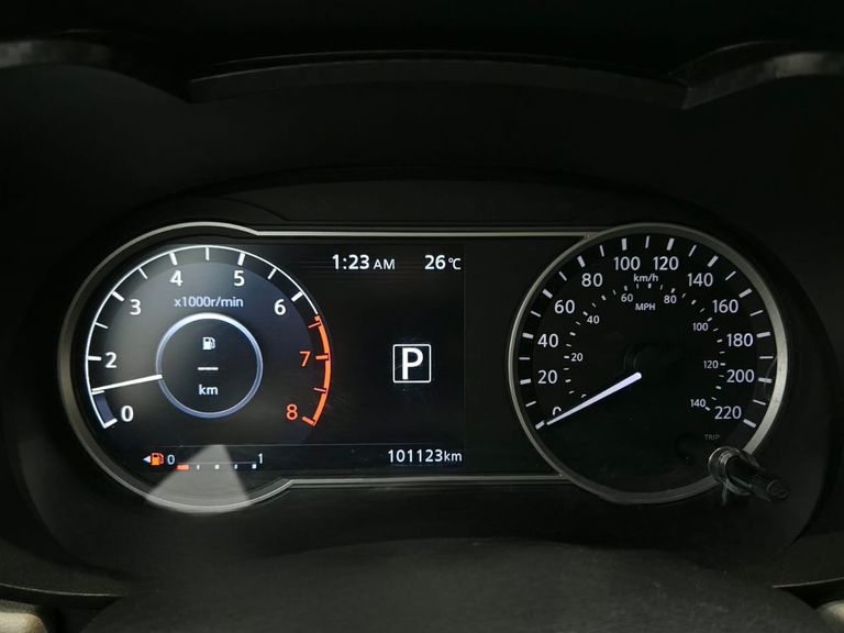 Nissan VERSA Advance 1.6 16V Flex Aut.