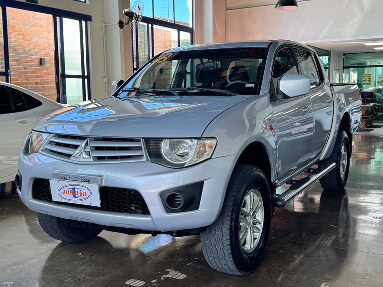 Mitsubishi L200 Triton GLS 3.2 CD TB Int.Diesel Mec