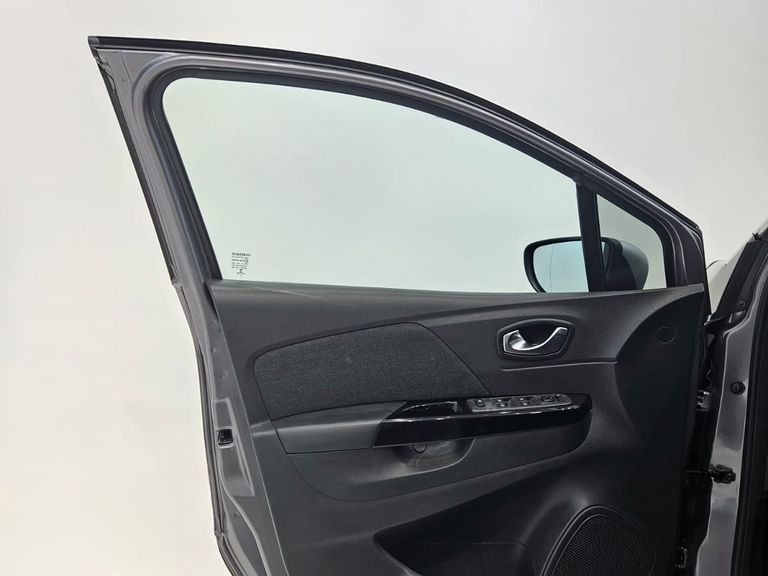 Renault CAPTUR Intense 1.3 TB 16V Flex 5p Aut.
