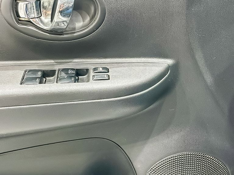 Nissan MARCH 1.0 16V Flex Fuel 5p