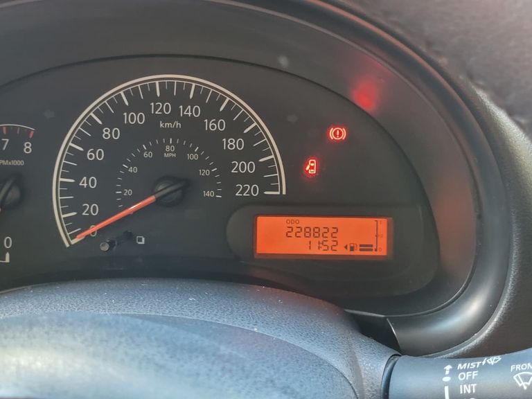Nissan VERSA SV 1.6 16V Flex Fuel 4p Mec.