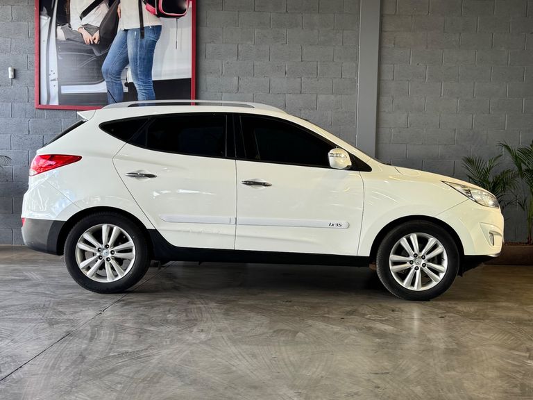 Hyundai ix35 2.0 16V 170cv 2WD/4WD Aut.