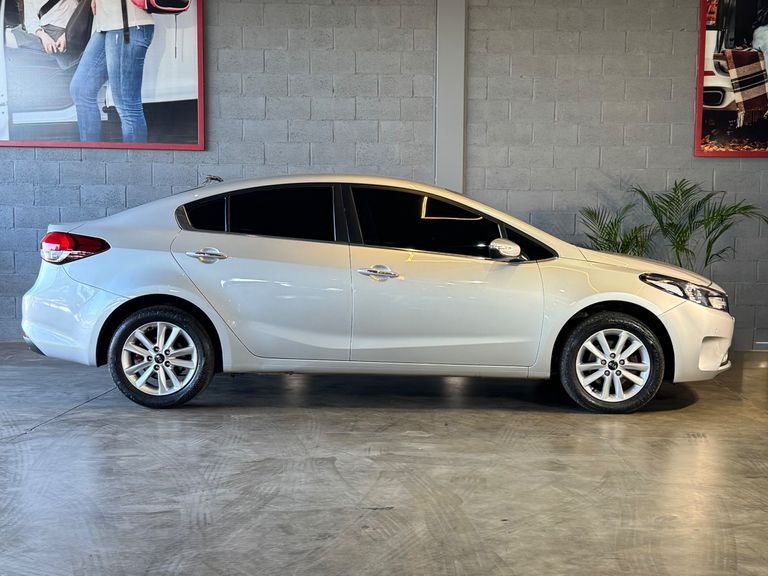 Kia Motors Cerato 1.6 16V  Flex  Aut.
