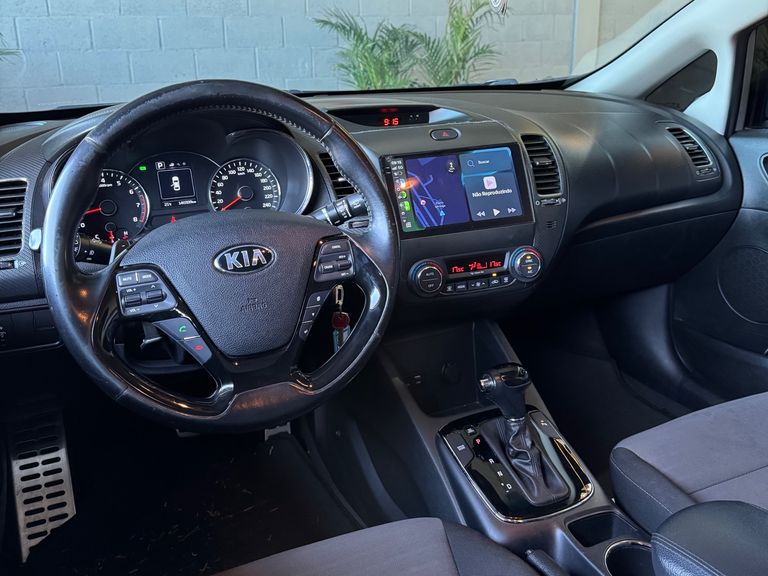 Kia Motors Cerato 1.6 16V  Flex  Aut.