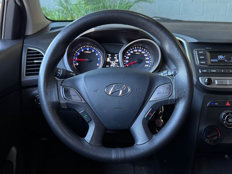 Hyundai HB20 R spec 1.6 Flex 16V Mec.