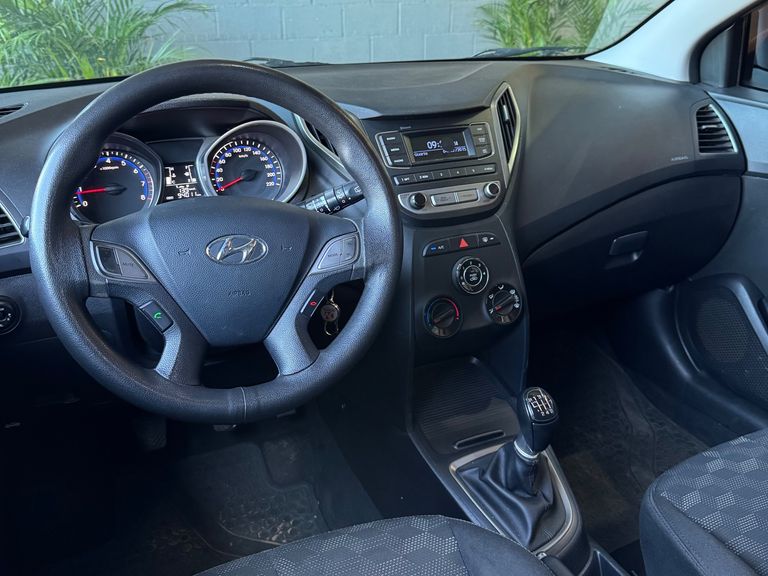 Hyundai HB20 R spec 1.6 Flex 16V Mec.
