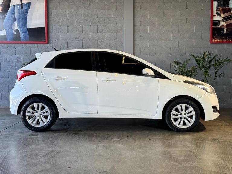 Hyundai HB20 R spec 1.6 Flex 16V Mec.