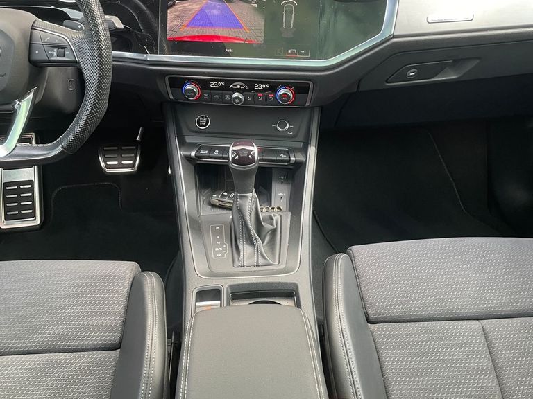 Audi Q3 2.0 TFSI Anniversary Edition Quattro