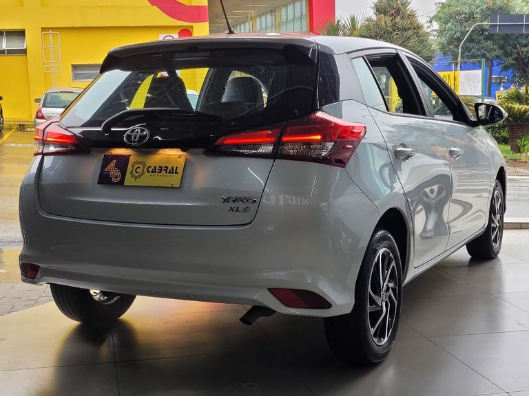 Toyota YARIS XLS 1.5 Flex 16V 5p Aut.