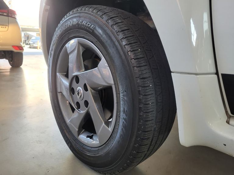 Renault DUSTER Dynamique 2.0 Flex 16V Aut.