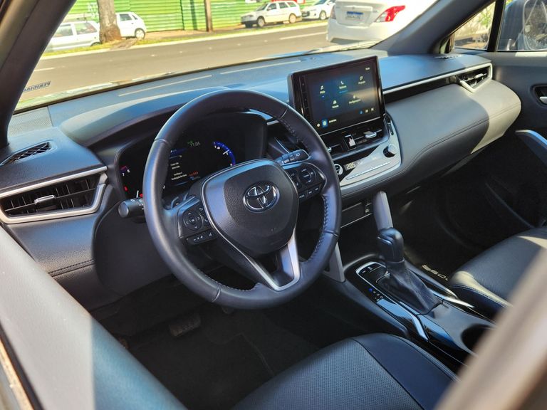 Toyota Corolla Cross XRE 2.0 16V Flex Aut.