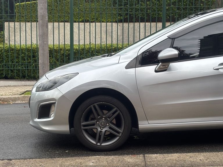 Peugeot 308 Active 1.6 Flex 16V 5p mec.
