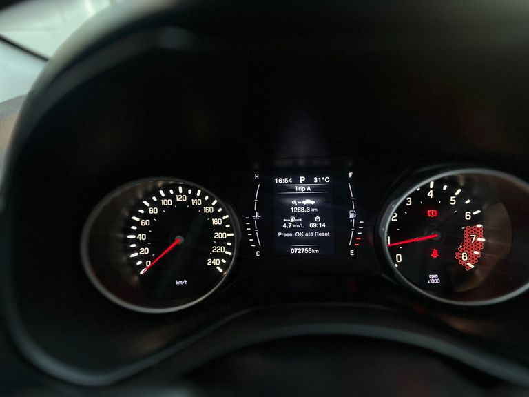 Fiat Toro Freedom 1.8 16V Flex Aut.