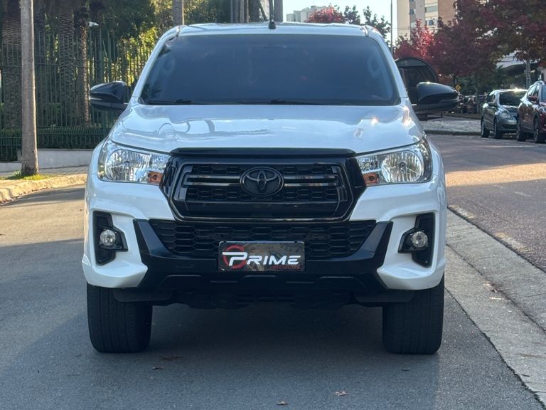 Toyota Hilux CD SRV 4x4 2.8 TDI Diesel Aut.