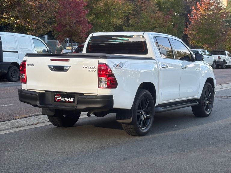 Toyota Hilux CD SRV 4x4 2.8 TDI Diesel Aut.