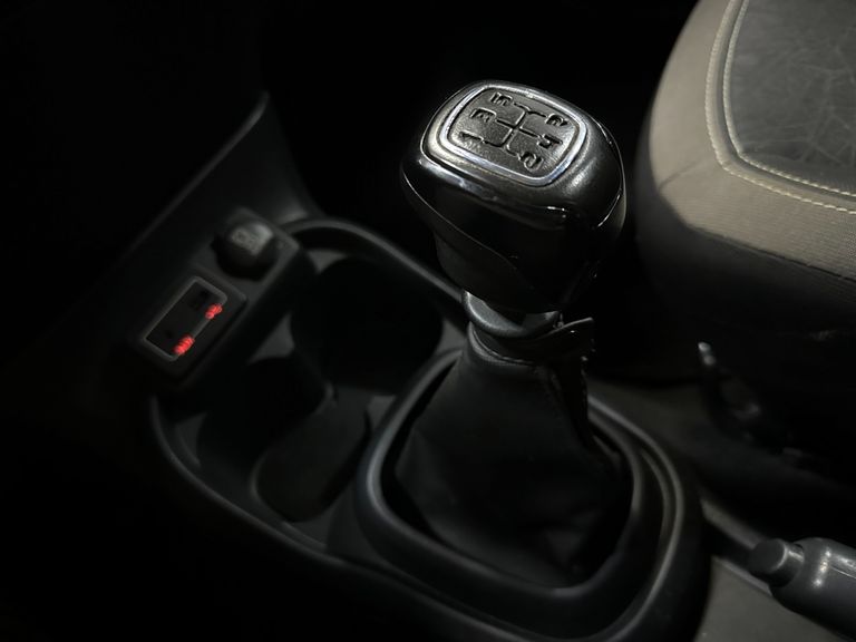 Fiat MOBI WAY on 1.0 Fire Flex 5p.