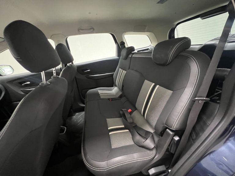 Chevrolet SPIN ACTIV 1.8 8V Econo. Flex 5p Aut.