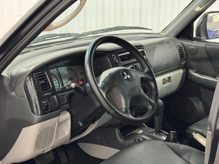 Mitsubishi Pajero Sport HPE 2.5 4x4 Diesel Aut.