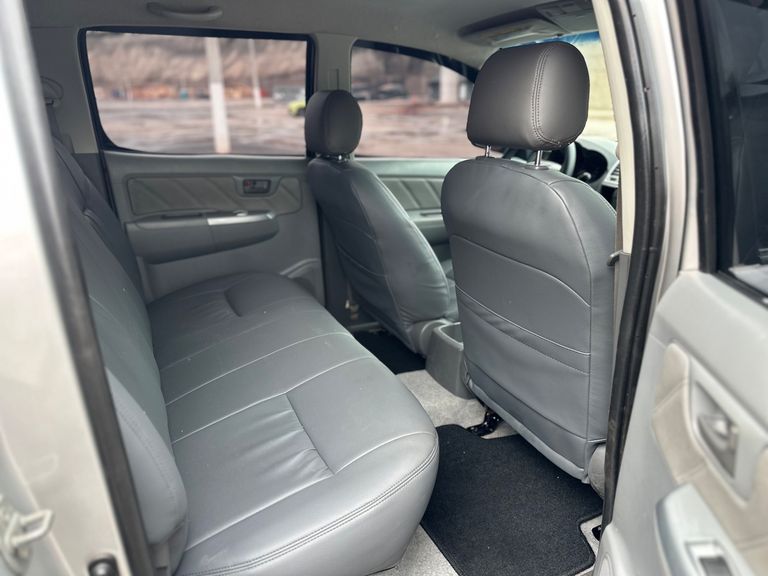 Toyota Hilux CD D4-D 4x4 3.0 TDI Dies. Mec.