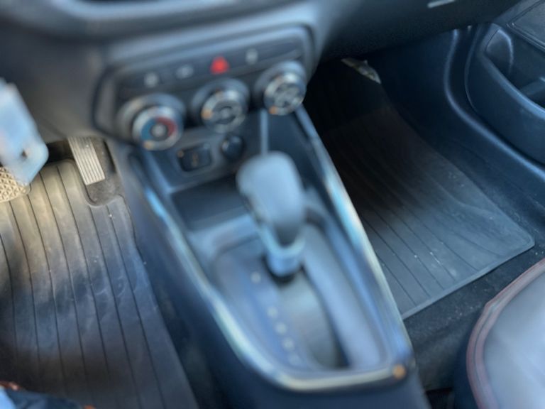 Chevrolet ONIX HATCH RS 1.0 TB 12V Flex 5p Aut.