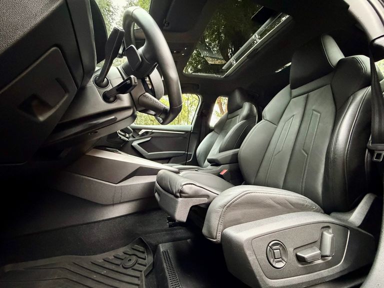 Audi A3 Sportb. Perf. Black 2.0 S-tron.(Híb.)