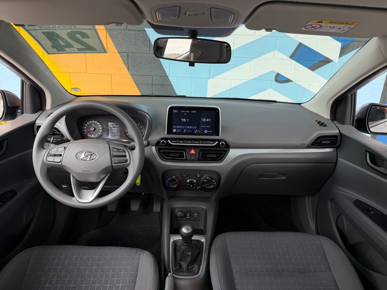 Hyundai HB20S Comfort Plus 1.0 Flex 12V Mec.