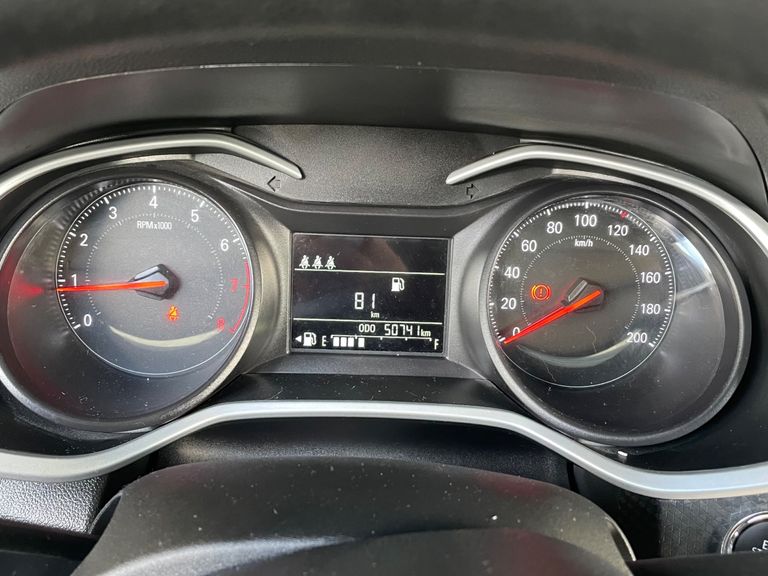 Chevrolet ONIX SEDAN Plus LT 1.0 12V Flex 4p Mec.