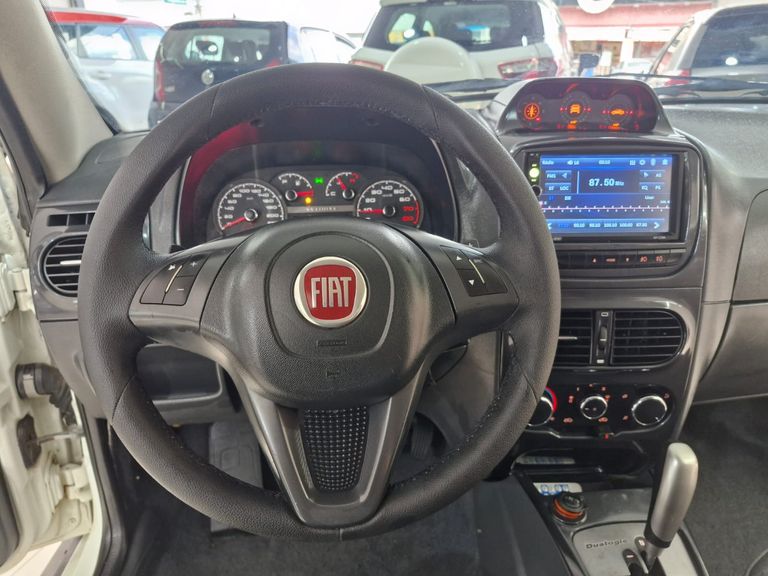 Fiat Strada Adv.1.8 16V Dualogic Flex CD