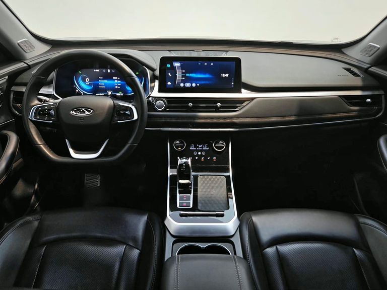 CHERY TIGGO 8