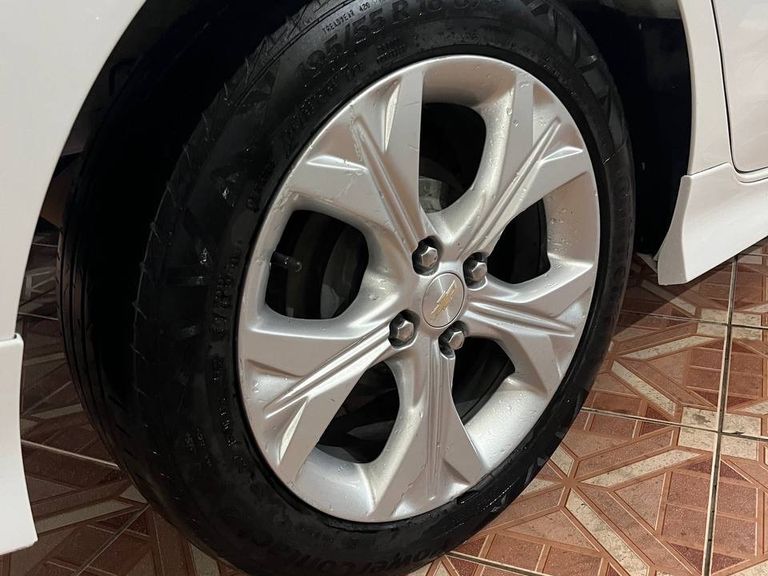 Chevrolet ONIX SEDAN Plus LTZ 1.0 12V TB Flex Aut.
