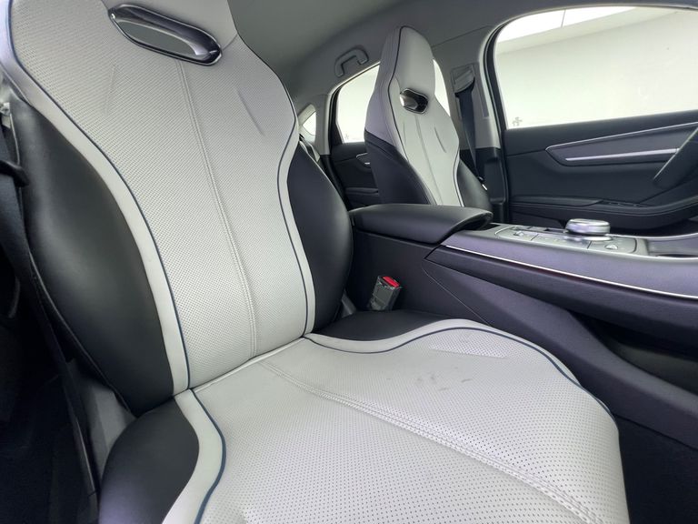 BYD King GS 1.5 16V Aut. (Hibrido)